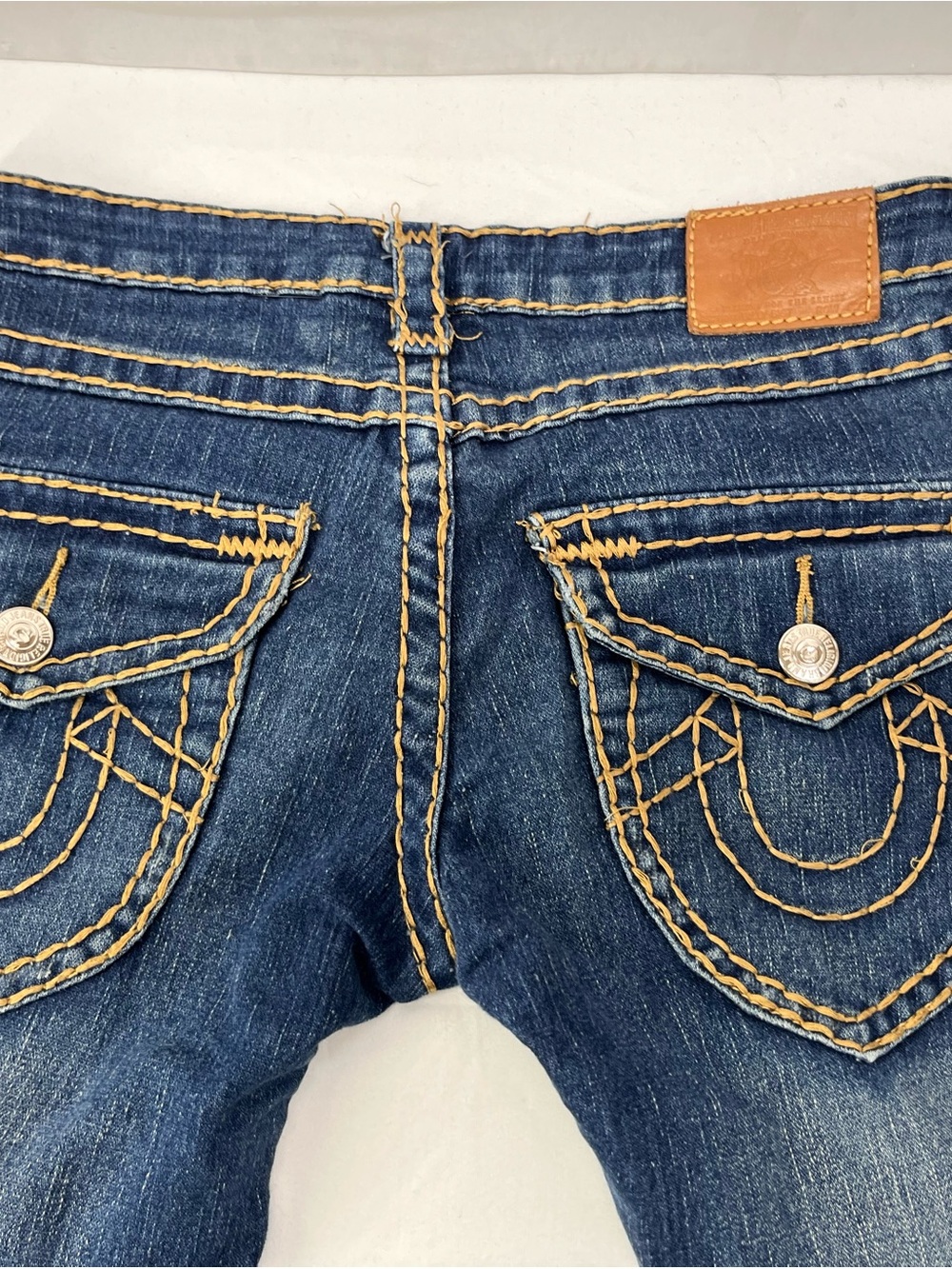Y2K True Religion Dark Blue Denim Bootcut Jeans with Gold Stitching